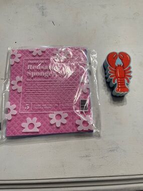 Trader Joe's Pink Reusable Sponge Cloths - Floral Pack lobster sponge
